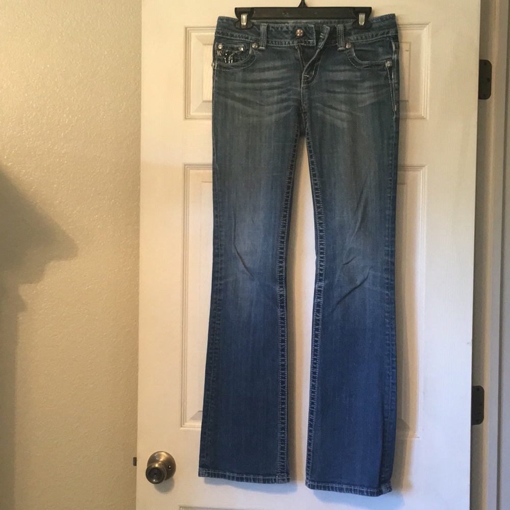Jeans - Picture 3 of 4